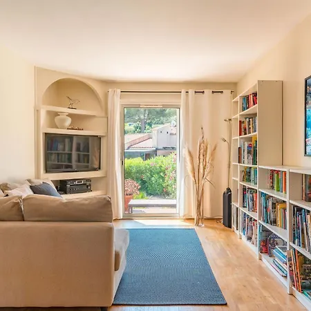 Vue Presqu'ile De Giens Avec Piscine וילה *