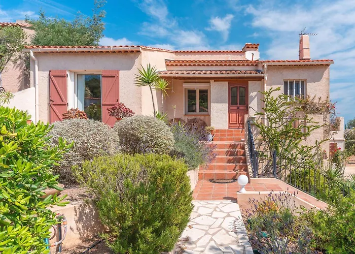 Vue Presqu'ile De Giens Avec Piscine וילה *